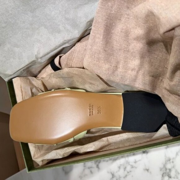 NIB GUCCI Women's slide sandal with hardware - Picture 8 of 8